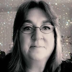 Meet your Posher, Jana